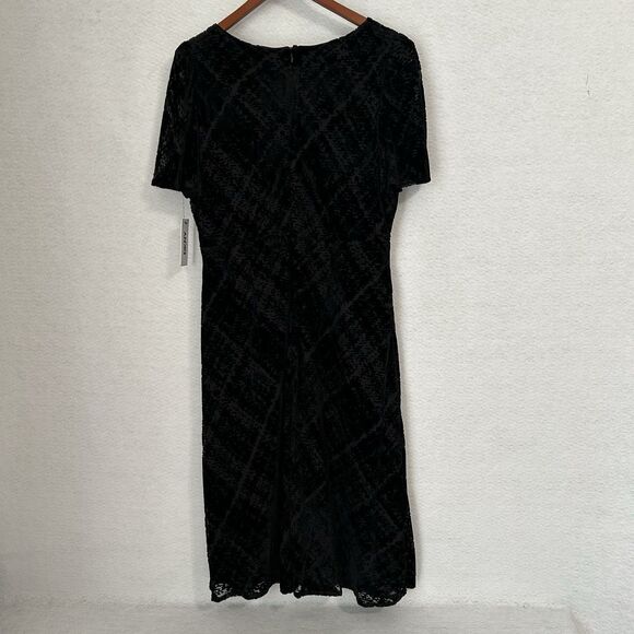 DKNY Dress Women 18W Black Burnout Velvet Slit Sweetheart Sheer Classy Glam NWT - Picture 16 of 16